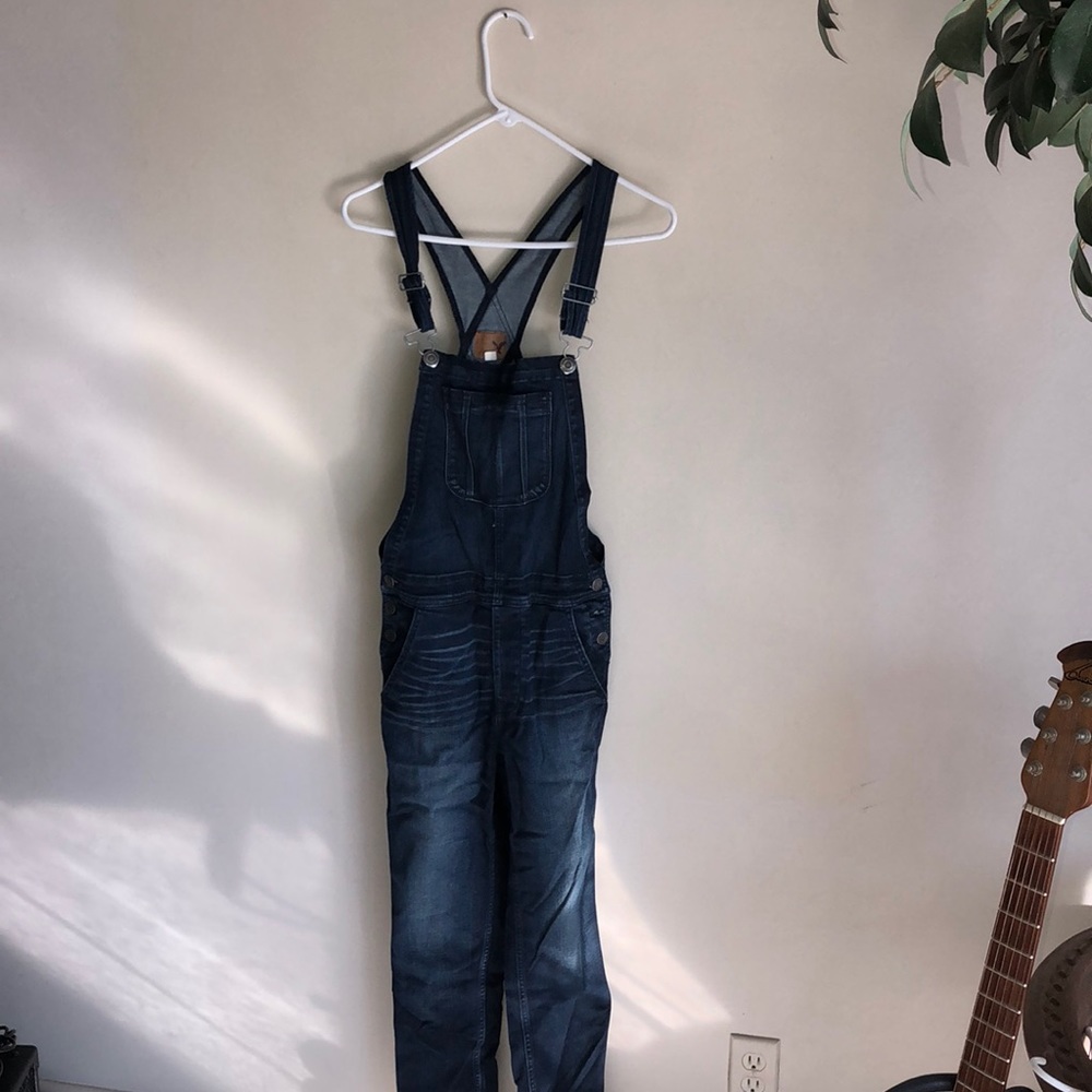 Small Women’s American Eagle Overalls